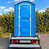 achteraanzicht-toiletwagen-2-dixies.jpg Achterzijde mobiele toiletwagen met twee toiletten